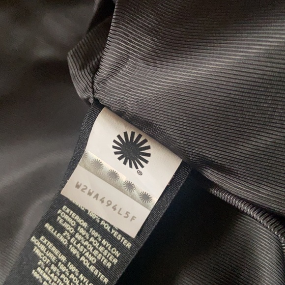 Ugg puffer coat - Picture 13 of 16